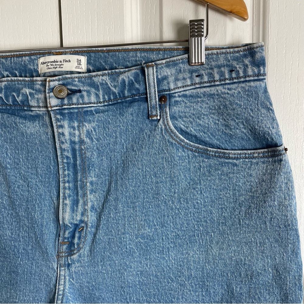 Abercrombie & Fitch Curve Love 90s Straight Ultra High Rise Jeans Womens 18 Blue - Picture 4 of 12